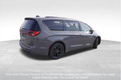 2025 Chrysler Pacifica Hybrid Premium S Appearance Pkg