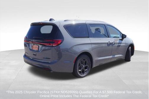 2025 Chrysler Pacifica Hybrid Premium S Appearance Pkg