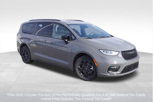 2025 Chrysler Pacifica Hybrid Premium S Appearance Pkg
