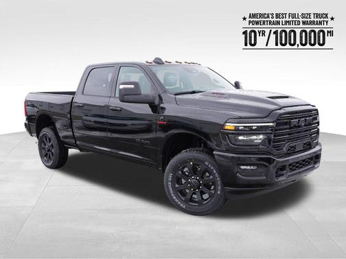 Diamond Black Crystal Pearlcoat 2026 RAM 2500 Laramie Crew Cab 4x4 6'4' Box