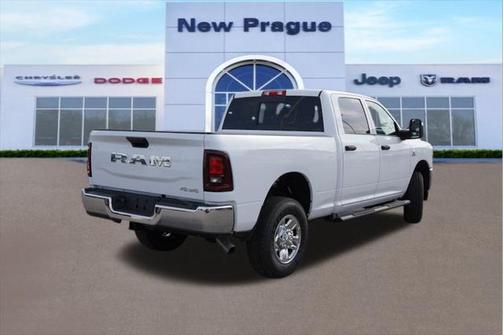 2025 RAM 2500 Tradesman Crew Cab 4x4 6'4' Box
