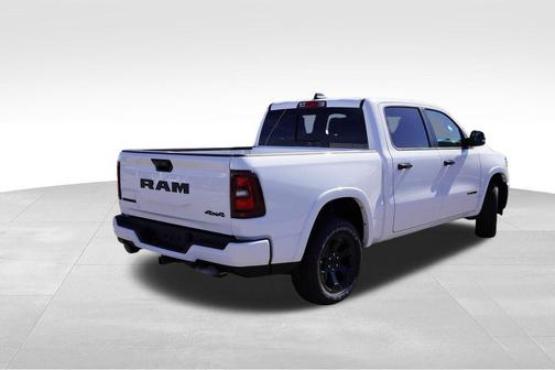Bright White Clearcoat 2026 RAM 1500 Big Horn/Lone Star