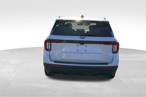 Space White Metallic 2026 Ford Explorer ST-Line