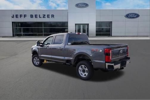 2026 Ford F-350 XLT