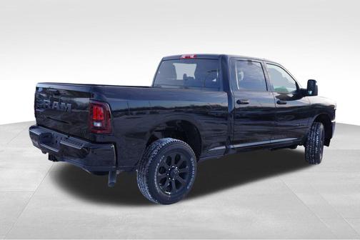2026 RAM 3500 Big Horn Crew Cab 4x4 6'4' Box