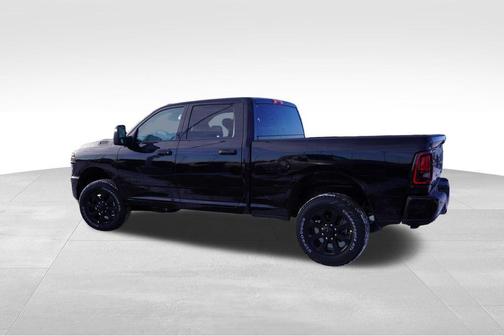 2026 RAM 3500 Big Horn Crew Cab 4x4 6'4' Box