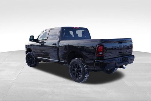 2026 RAM 3500 Big Horn Crew Cab 4x4 6'4' Box