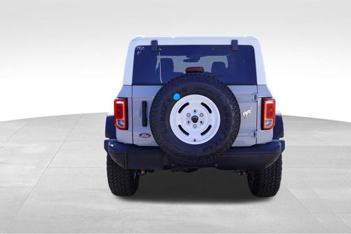 Avalanche Gray 2026 Ford Bronco Heritage Edition