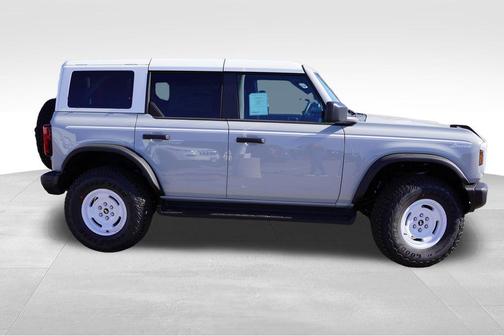 Avalanche Gray 2026 Ford Bronco Heritage Edition