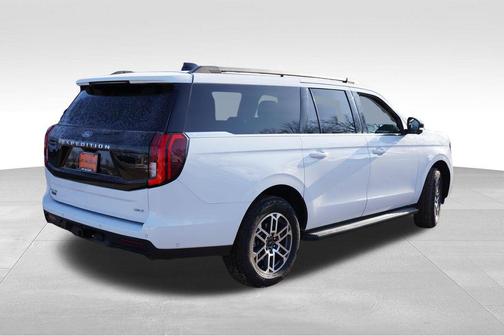 2025 Ford Expedition Max Active 4x4