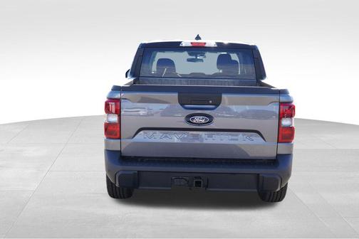 Carbonized Gray Metallic 2026 Ford Maverick XLT