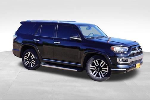 Midnight Black Metallic 2018 Toyota 4Runner Limited