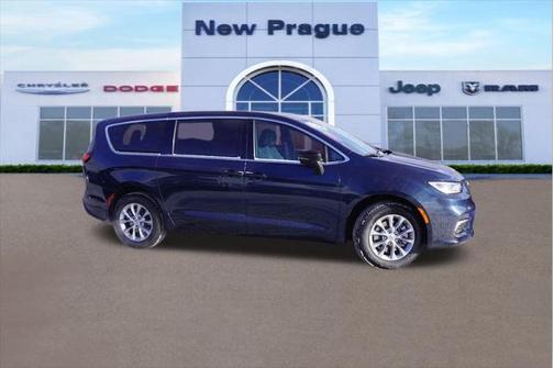 2025 Chrysler Pacifica L