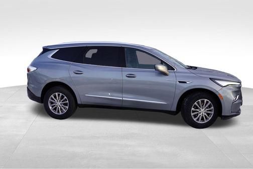 2023 Buick Enclave Essence AWD