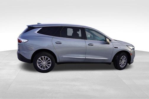 2023 Buick Enclave Essence AWD