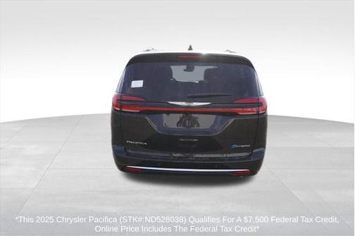 2025 Chrysler Pacifica L