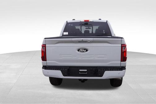 Avalanche 2026 Ford F-150 XLT