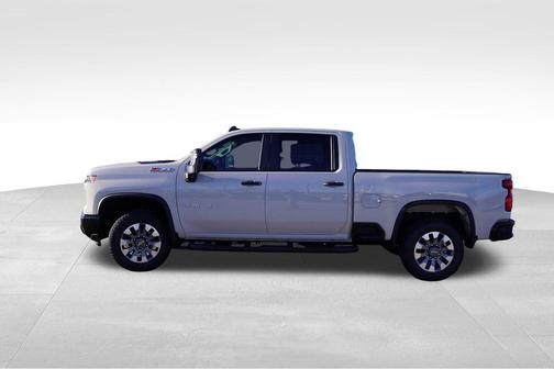 2026 Chevrolet Silverado 2500 Custom