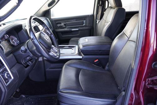 2017 RAM 1500 Limited Crew Cab 4x4 5'7' Box