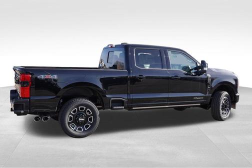 Agate Black Metallic 2026 Ford F-250 Platinum