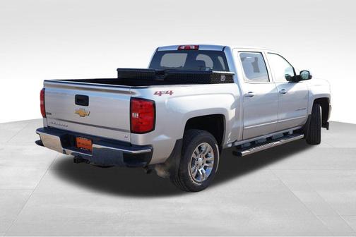 Silver Ice Metallic 2018 Chevrolet Silverado 1500 1LT