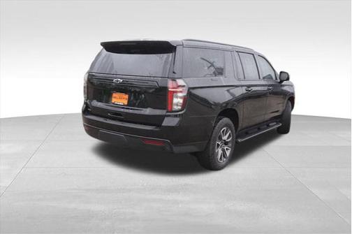 2024 Chevrolet Suburban 4WD Z71