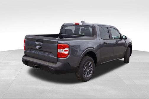 Carbonized Gray Metallic 2026 Ford Maverick XLT