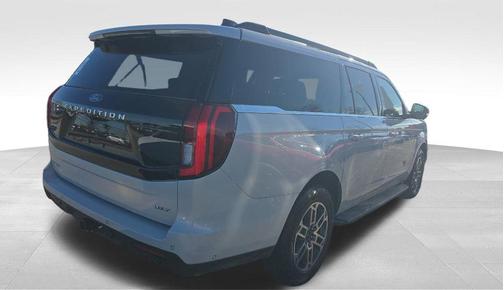 2025 Ford Expedition Max Active 4x4