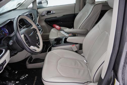 2018 Chrysler Pacifica Hybrid Limited