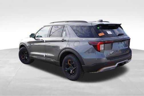Carbonized Gray Metallic 2026 Ford Explorer Tremor