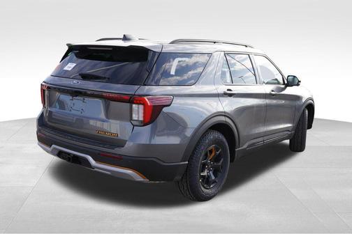 Carbonized Gray Metallic 2026 Ford Explorer Tremor