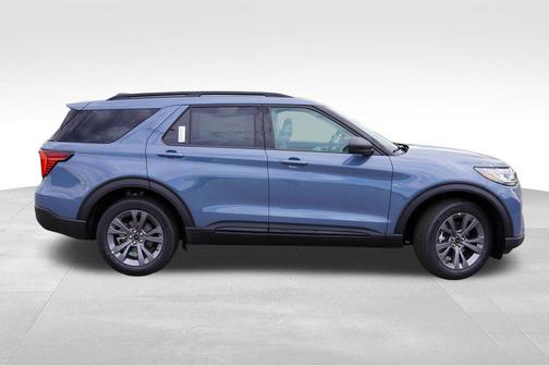 Vapor Blue Metallic 2026 Ford Explorer Active
