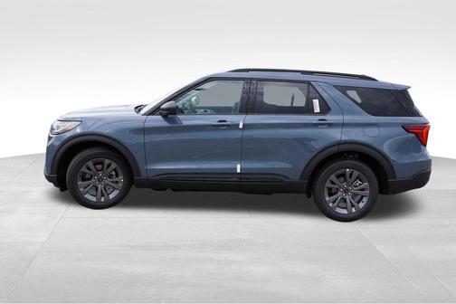 Vapor Blue Metallic 2026 Ford Explorer Active