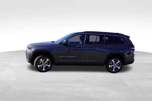 Baltic Gray Metallic Clearcoat 2026 Jeep Grand Cherokee L Limited