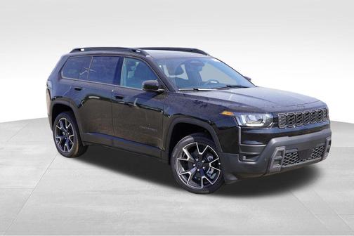 Diamond Black Crystal Pearlcoat 2026 Jeep Cherokee Overland