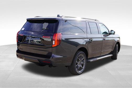 Dark Matter Gray Metallic 2026 Ford Expedition Max Platinum