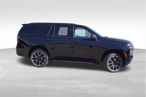 2025 Chevrolet Tahoe 4WD RST