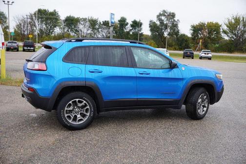 2022 Jeep Cherokee Trailhawk
