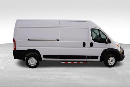 2025 RAM ProMaster 2500 Tradesman