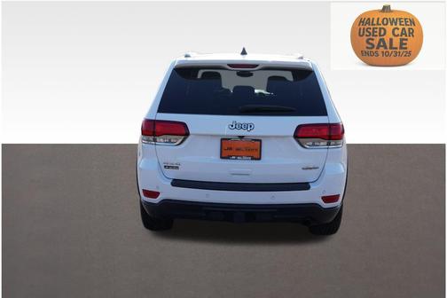 2020 Jeep Grand Cherokee Laredo