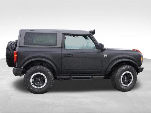 Shadow Black 2023 Ford Bronco Big Bend