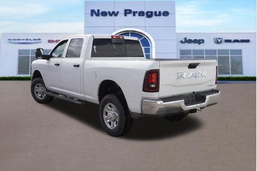 2025 RAM 2500 Tradesman Crew Cab 4x4 6'4' Box