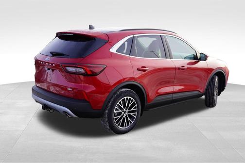 2026 Ford Escape PHEV SE