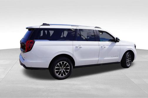 White Metallic 2025 Ford Expedition Max Platinum