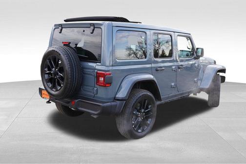 Anvil Clearcoat 2025 Jeep Wrangler 4xe Sahara