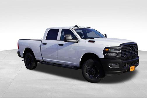2026 RAM 3500 Tradesman Crew Cab 4x4 6'4' Box