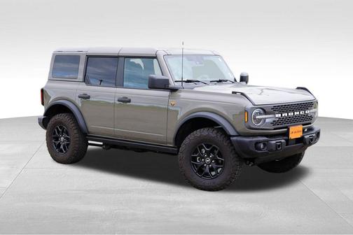 Marsh Gray 2025 Ford Bronco Badlands