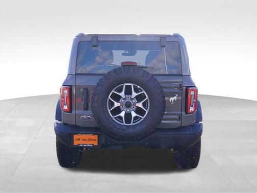 Marsh Gray 2025 Ford Bronco Badlands