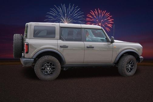 Marsh Gray 2025 Ford Bronco Badlands