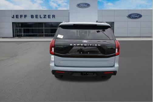 2025 Ford Expedition Max Active 4x4